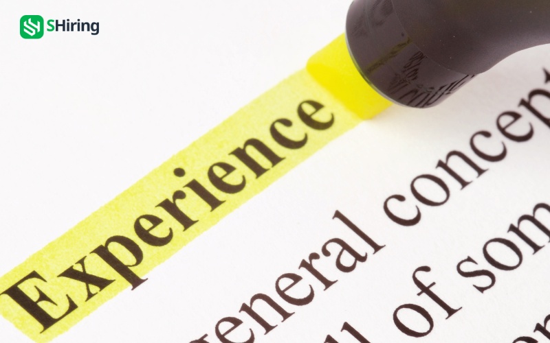 Ứng viên có kinh nghiệm làm việc hoặc kinh nghiệm quản lý thường được đánh giá cao hơn