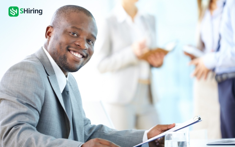 Nhà tuyển dụng đánh giá ứng viên dựa trên các yêu cầu về phẩm chất của từng ngành nghề
